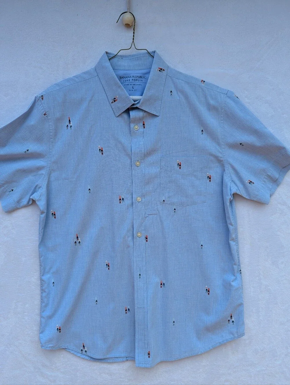 Banana Republic Light Blue Poplin Shirt with Surf Print L